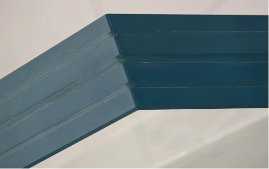 Four-layer laminated glass Four-layer laminated glass